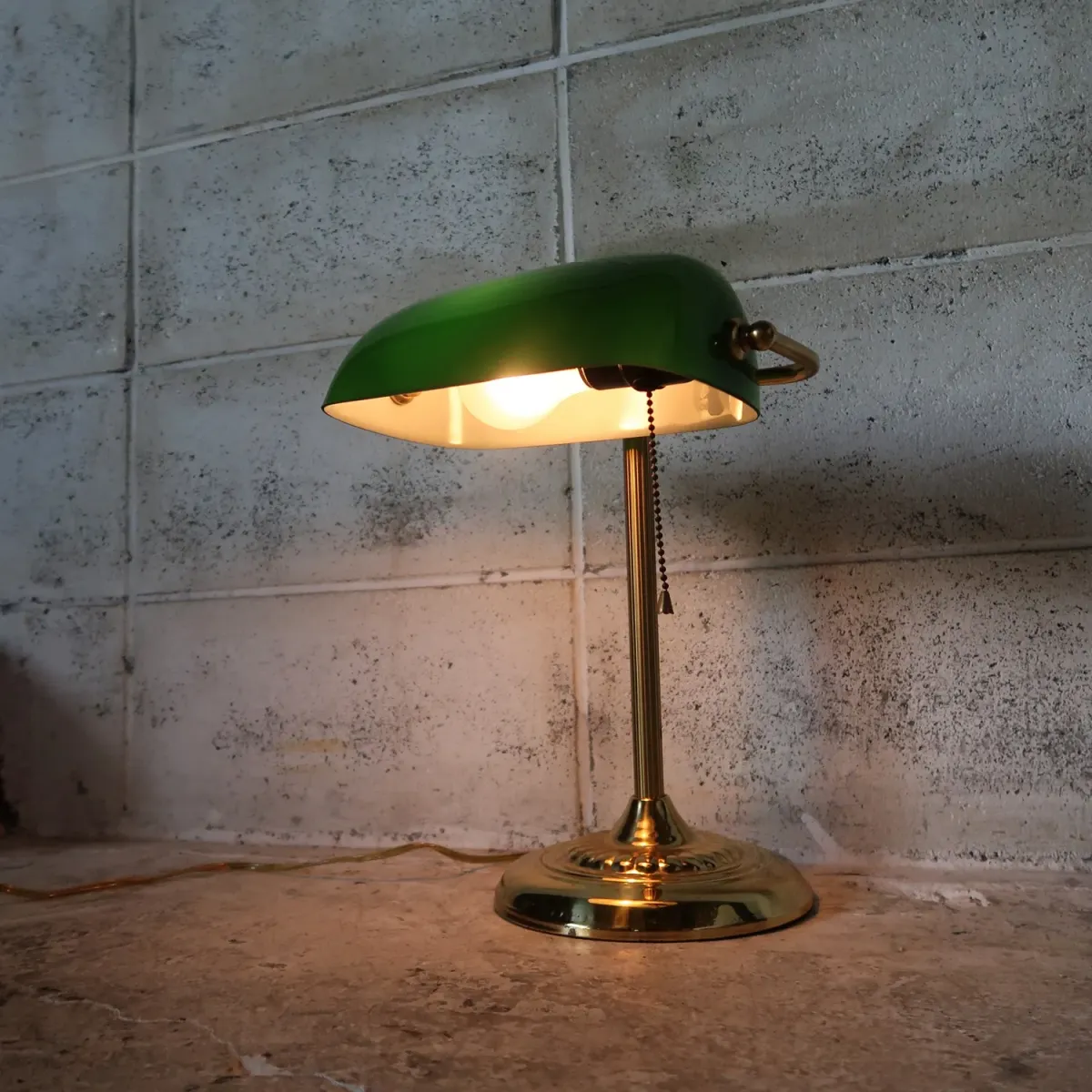 ビンテージ バンカーズランプ ｜ glow ANTIQUES