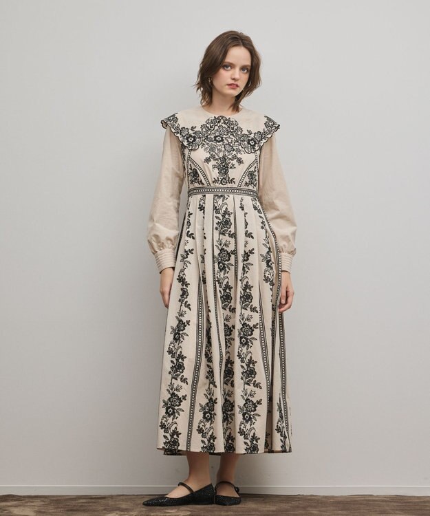 パターン刺繍ワンピース / GRACE CONTINENTAL | GRACE CONTINENTAL
