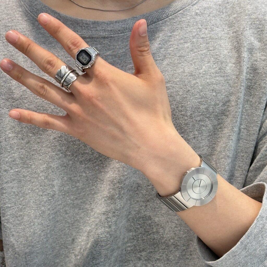 CASIO リングウォッチ CRW-001-1JR | 【公式】GRACIS（グラシス