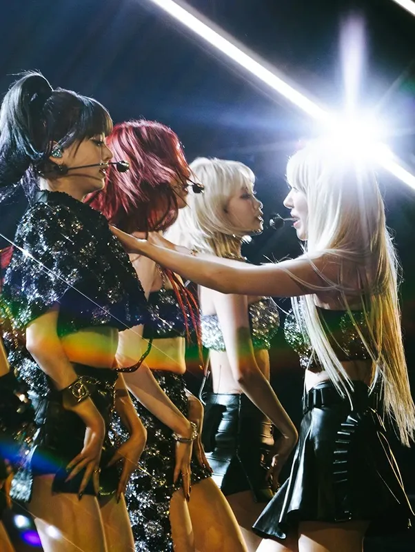 Le Sserafim Tickets | 8 September 2025 | Texas Trust CU Theatre at