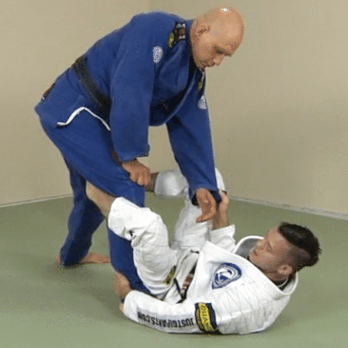 What is de la Riva Guard? - Grapplearts