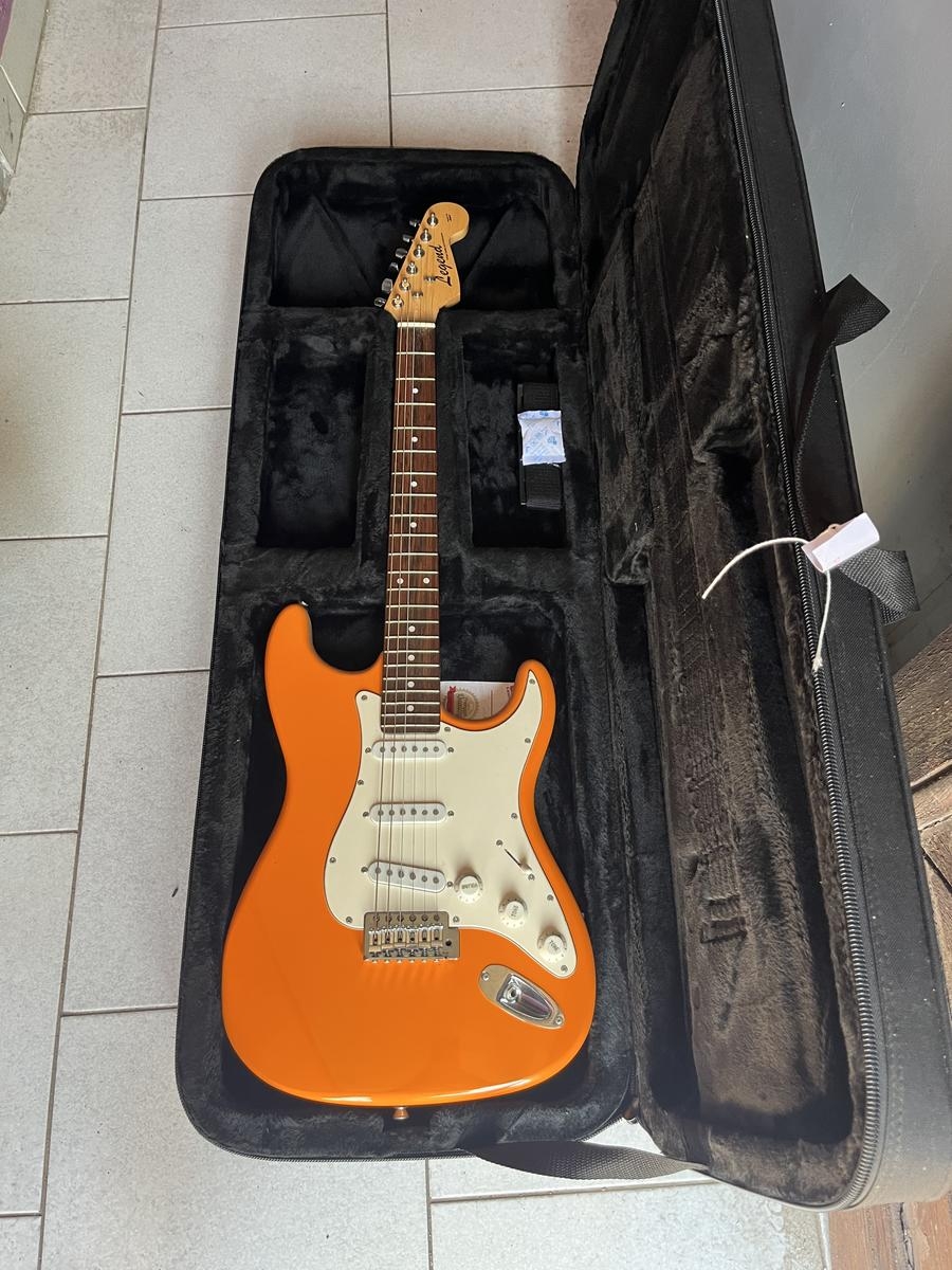 Legend By Aria Pro II