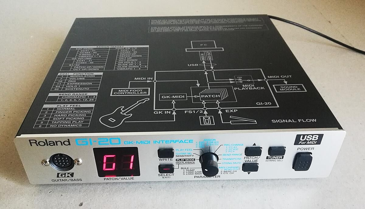 Roland GI-20 Guitar/Bass Synthesizer