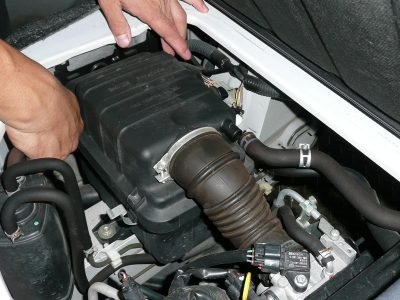 キャリイ（DA63T）にファンネルエアクリーナーを取付け｜社長