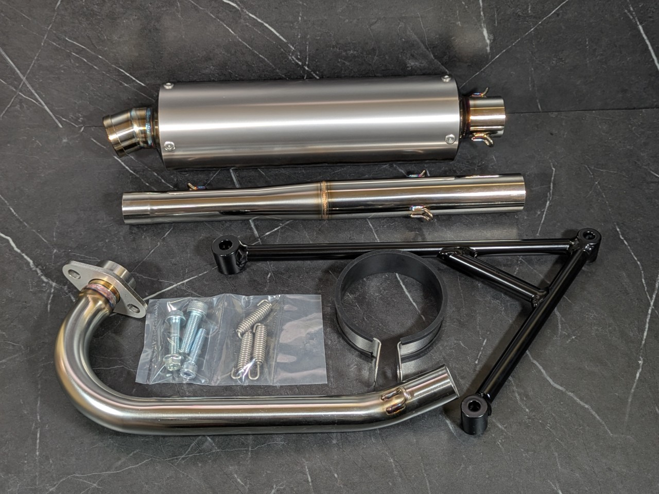 ガレージバル 80Φ バル｜シグナスXに最適なストリート仕様マフラー