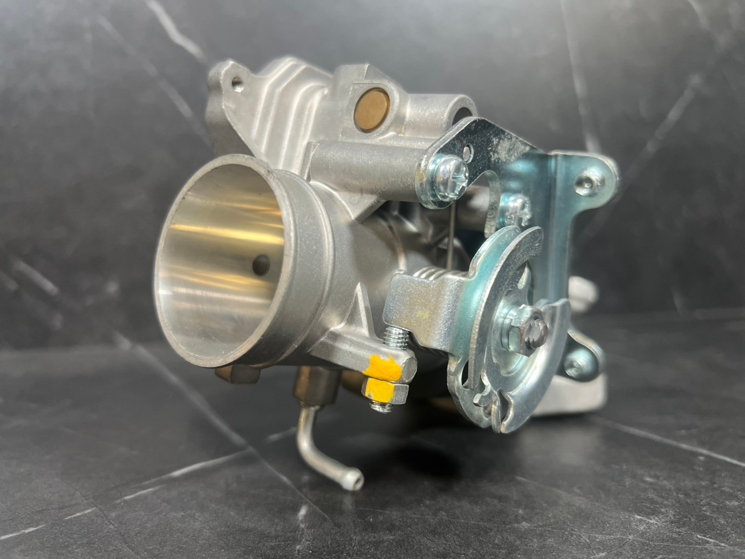 TRHC ビッグスロットルボディセット｜シグナスX・BW'S125の吸気効率を