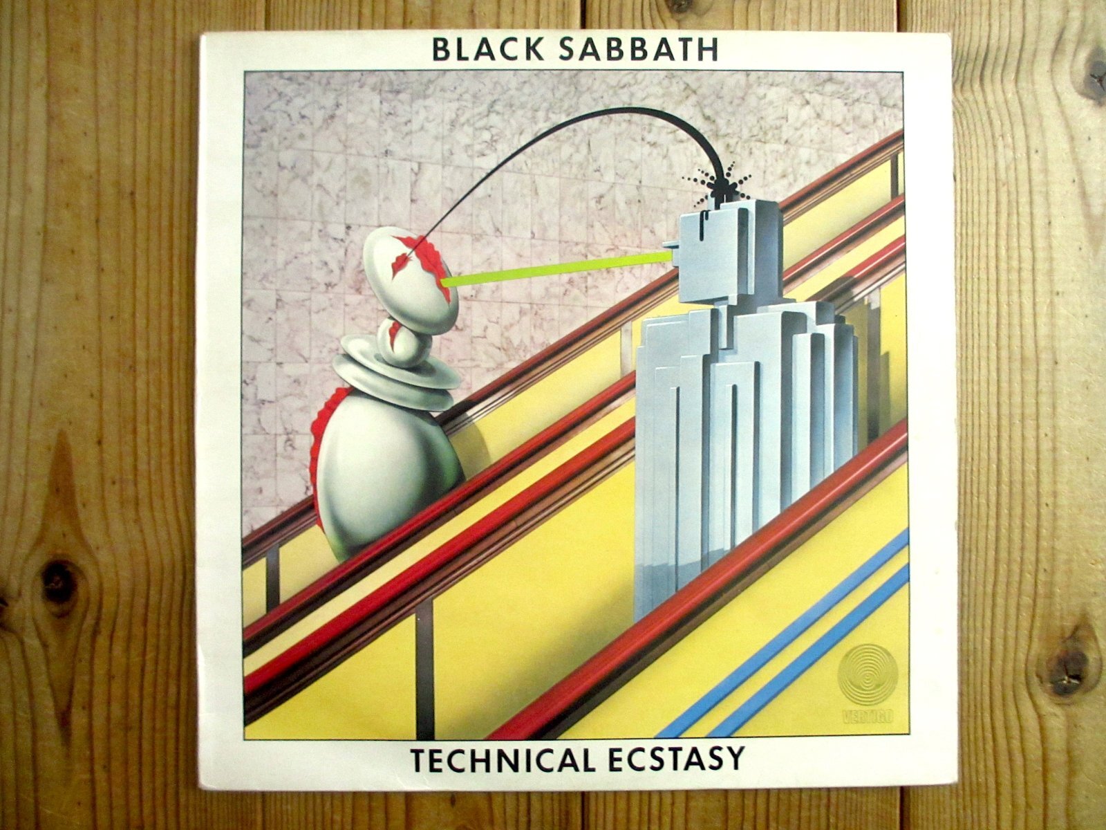 Black Sabbath / Technical Ecstasy - Guitar Records