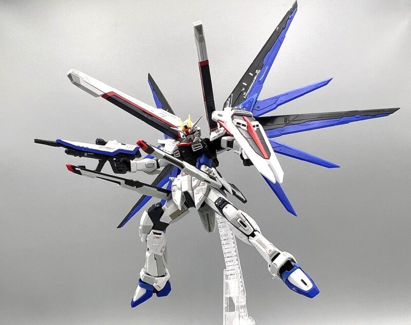新商品紹介】『RG 1/144 ガンダムベース限定 ZGMF-X10A フリーダム