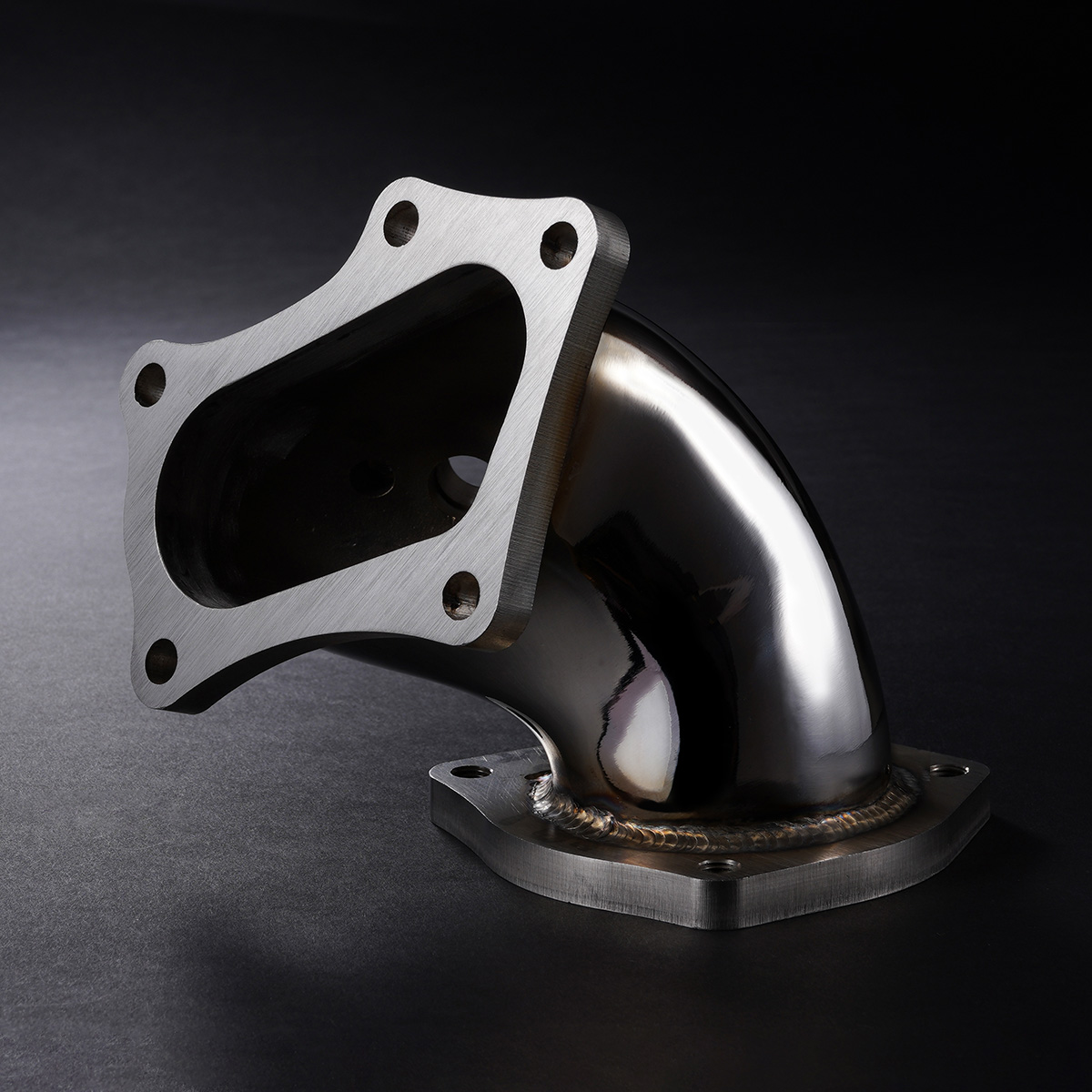 D-MAX / アウトレットパイプ