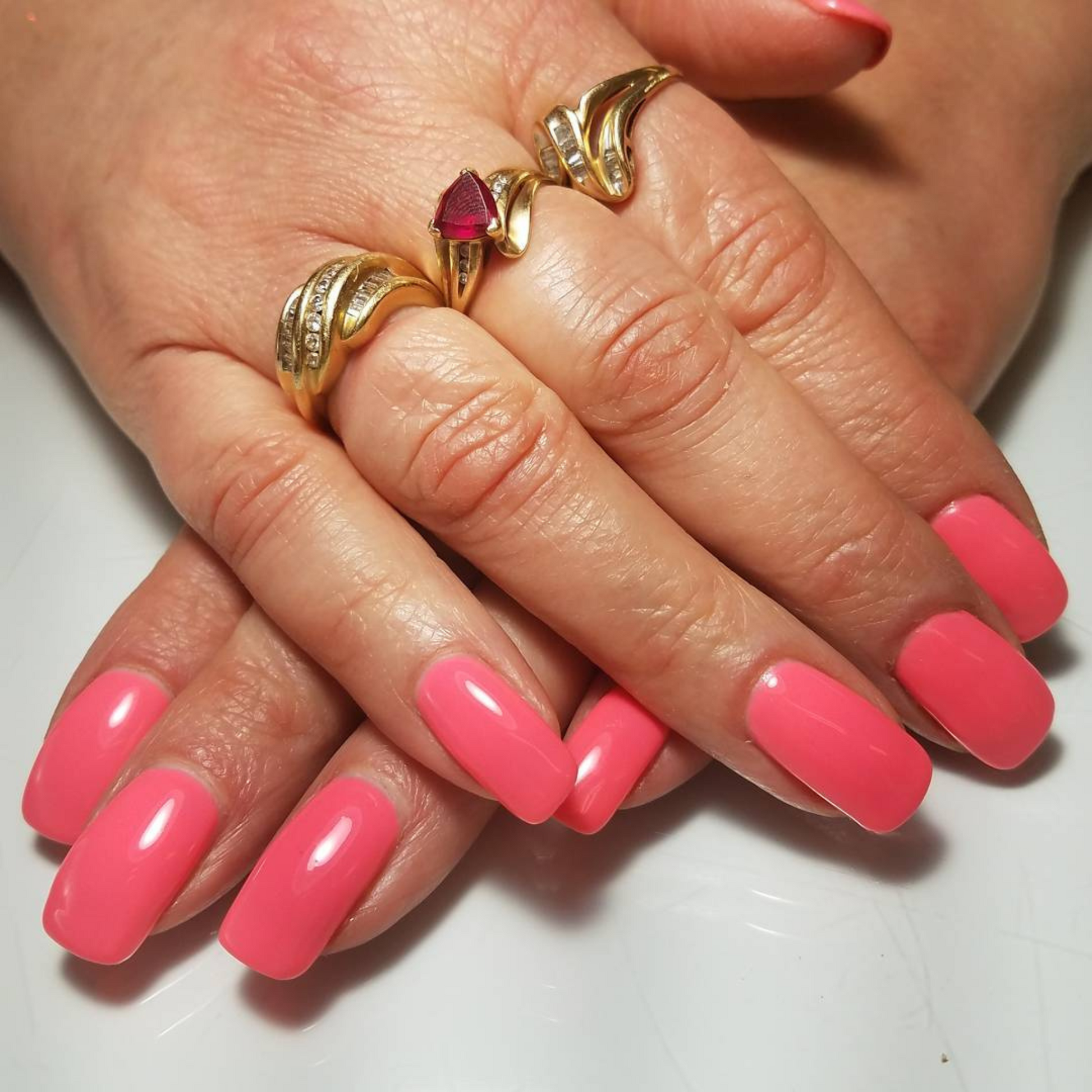 Coral Reef #556 – DND Gel