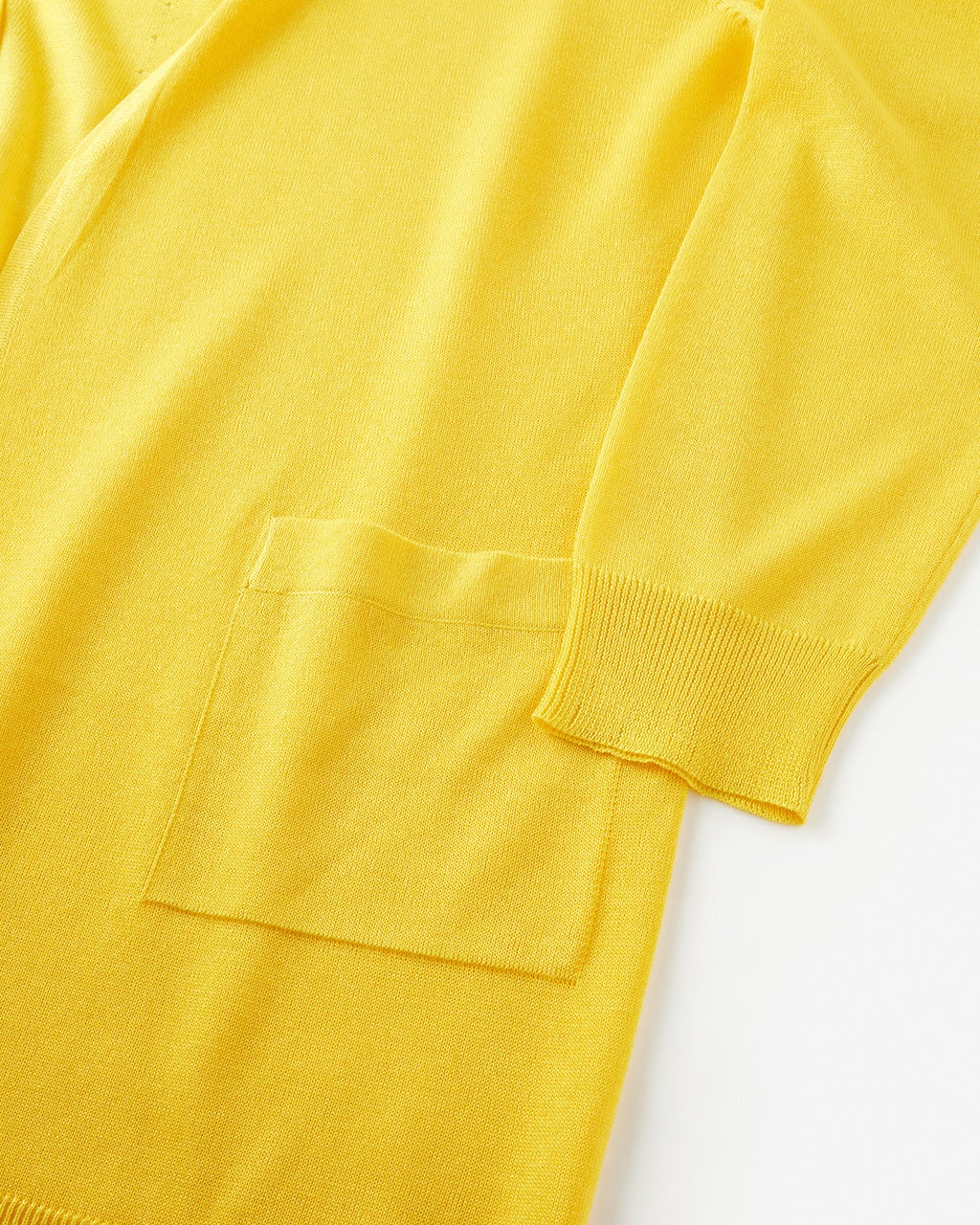 スパークリングニット・ボタンレスカーディガン/DoCLASSE