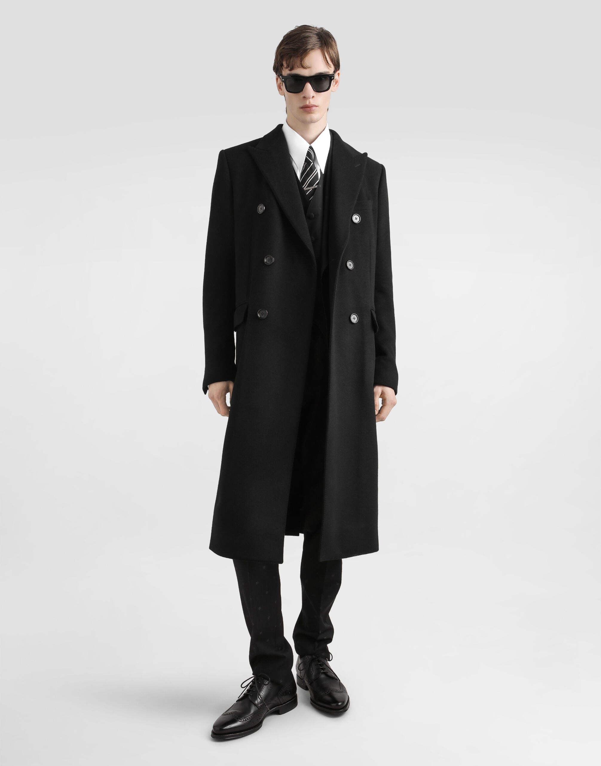 TOD'S 黒 ウール ダブルブレストコート TOD'S 黒 ウール ダブル