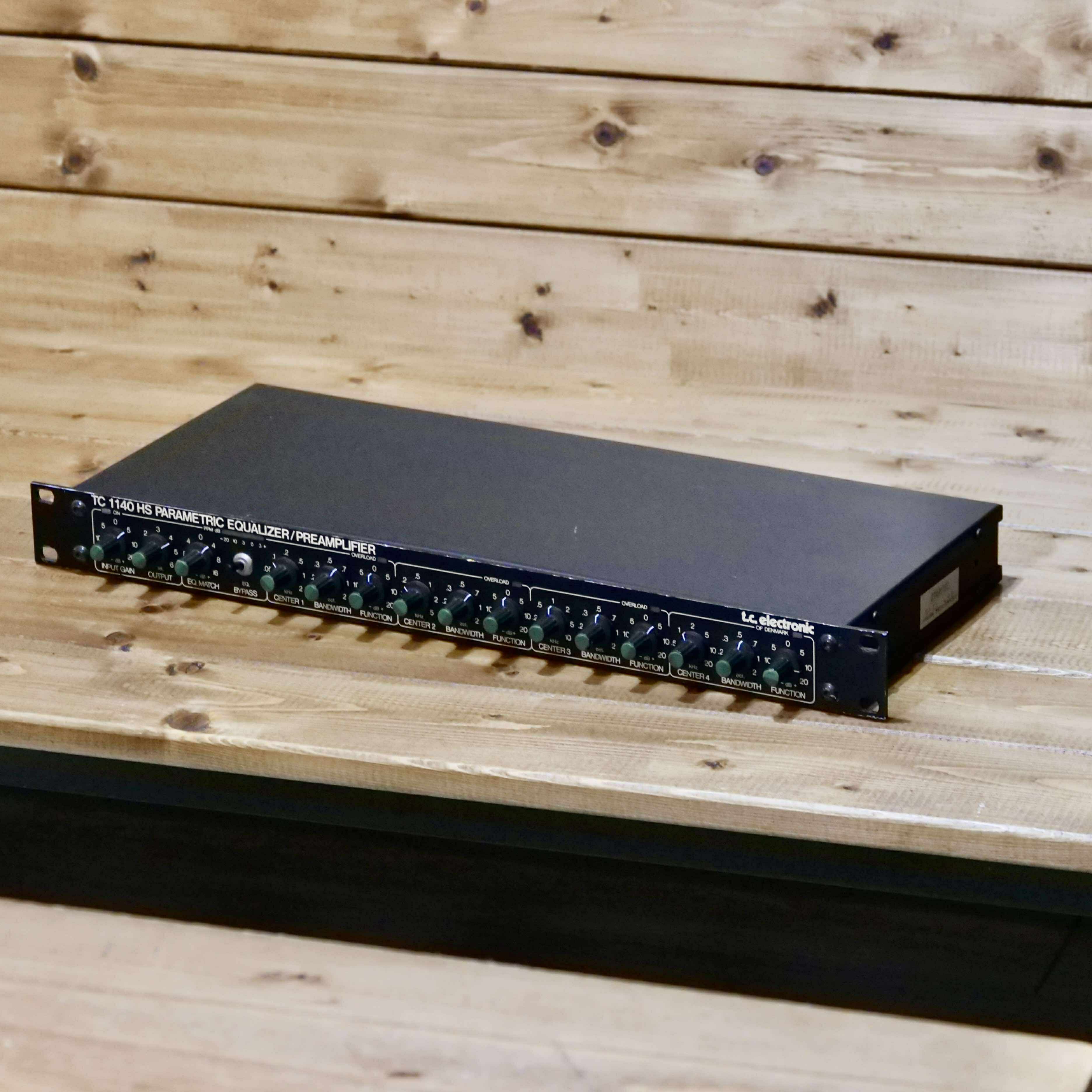 tc electronic TC1140 HS PARAMETRIC EQUALIZER/ PREAMPLIFIER【USED品】