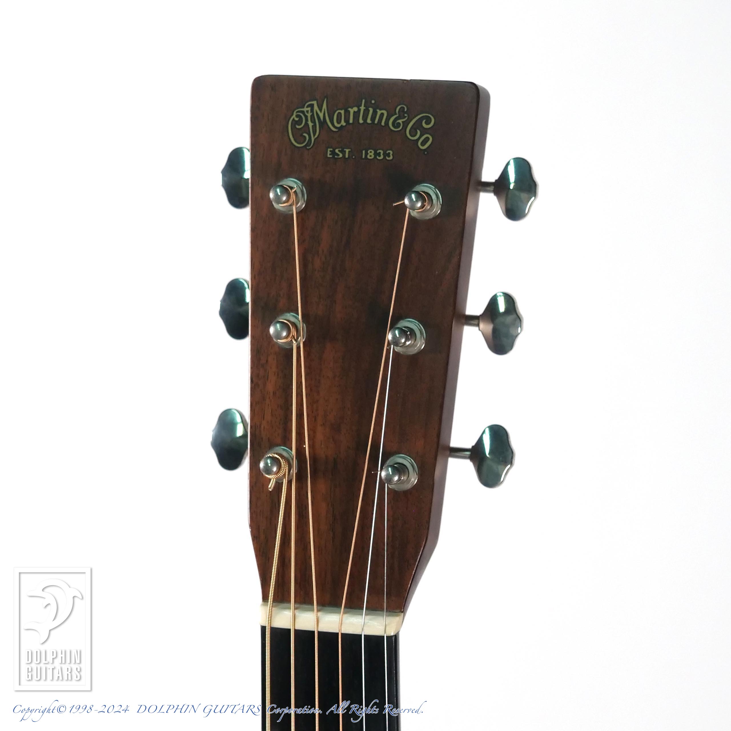 C.F.Martin CTM HD-28V|ドルフィンギターズ