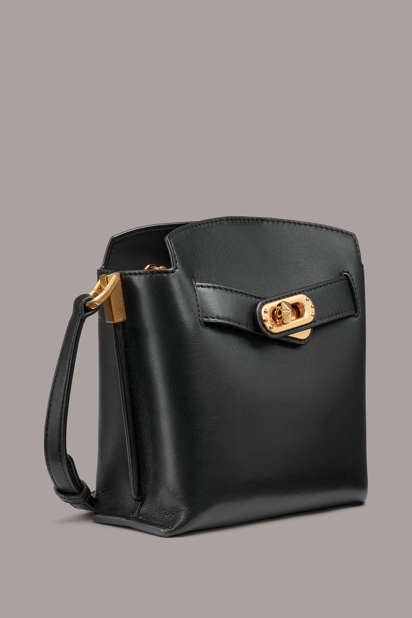 Bridgehampton Leather Crossbody Bag | Donna Karan