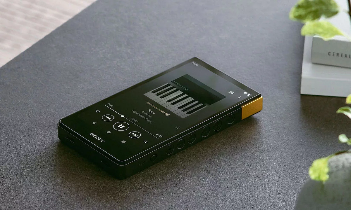 Sony Walkman NW-ZX707 and NW-A306 Music Players