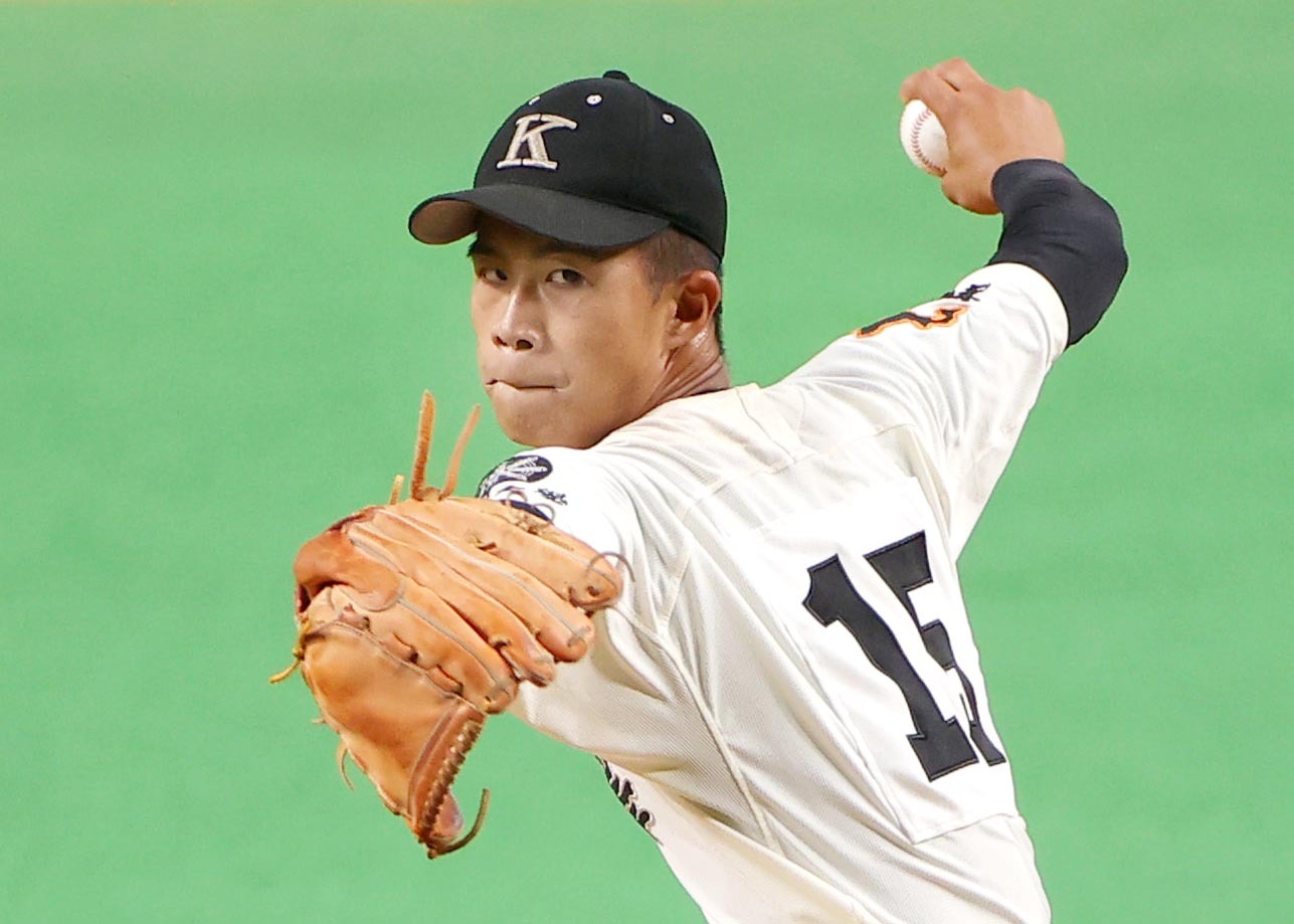 駒大苫小牧がコールドで6年ぶり4強入り 初の台湾人留学生コンビが