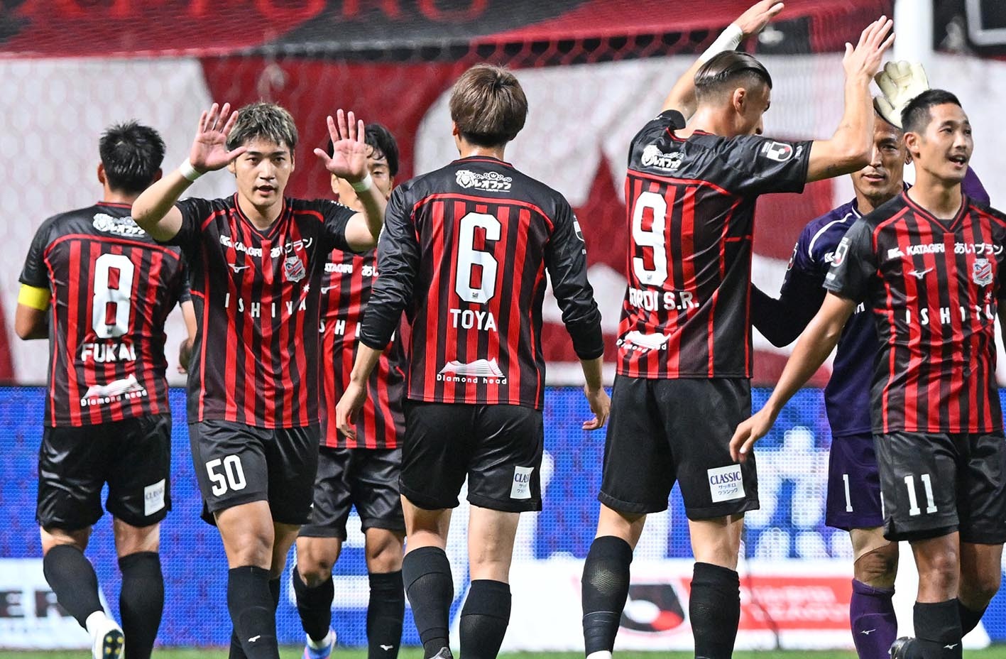 札幌が2得点完勝で逆転残留へ前進！ DF岡村大八が完封＆先制ゴール