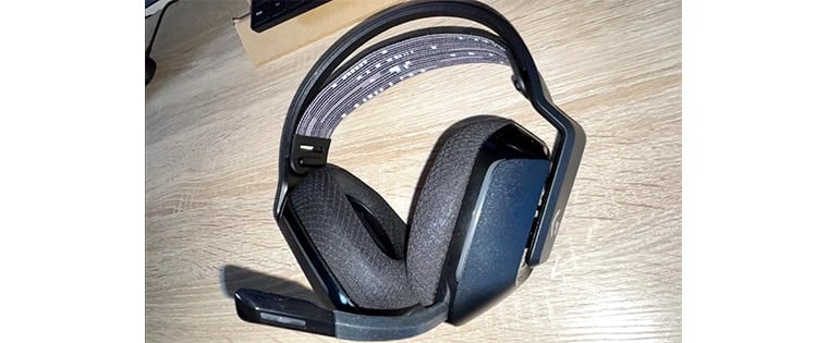 レビュー】ゲーミングヘッドセット『Logicool G733 LIGHTSPEED』の