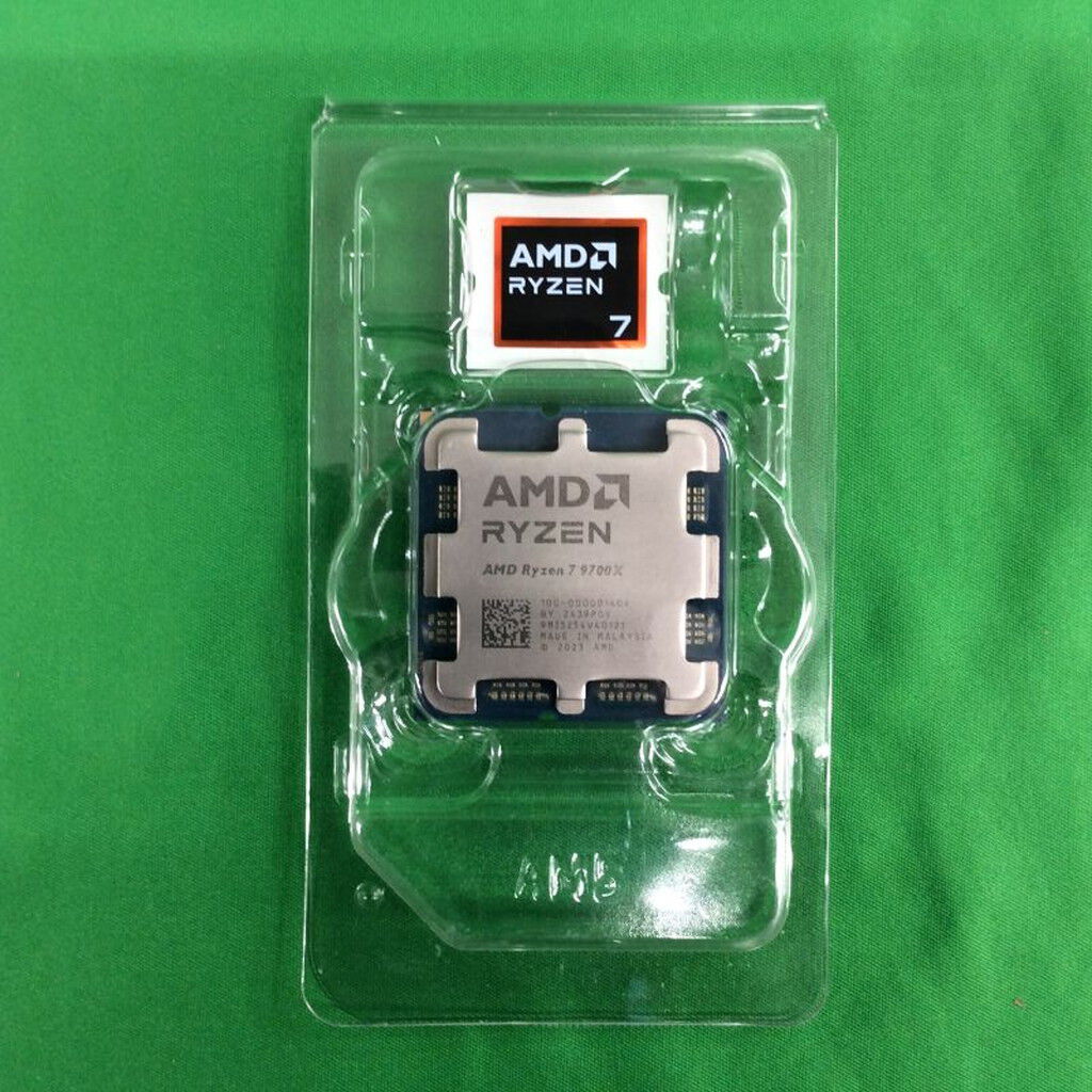 中古 AMD Ryzen 7 9700X (AM5/3.8GHz/40M/C8/T16/65W) 169022 （315998