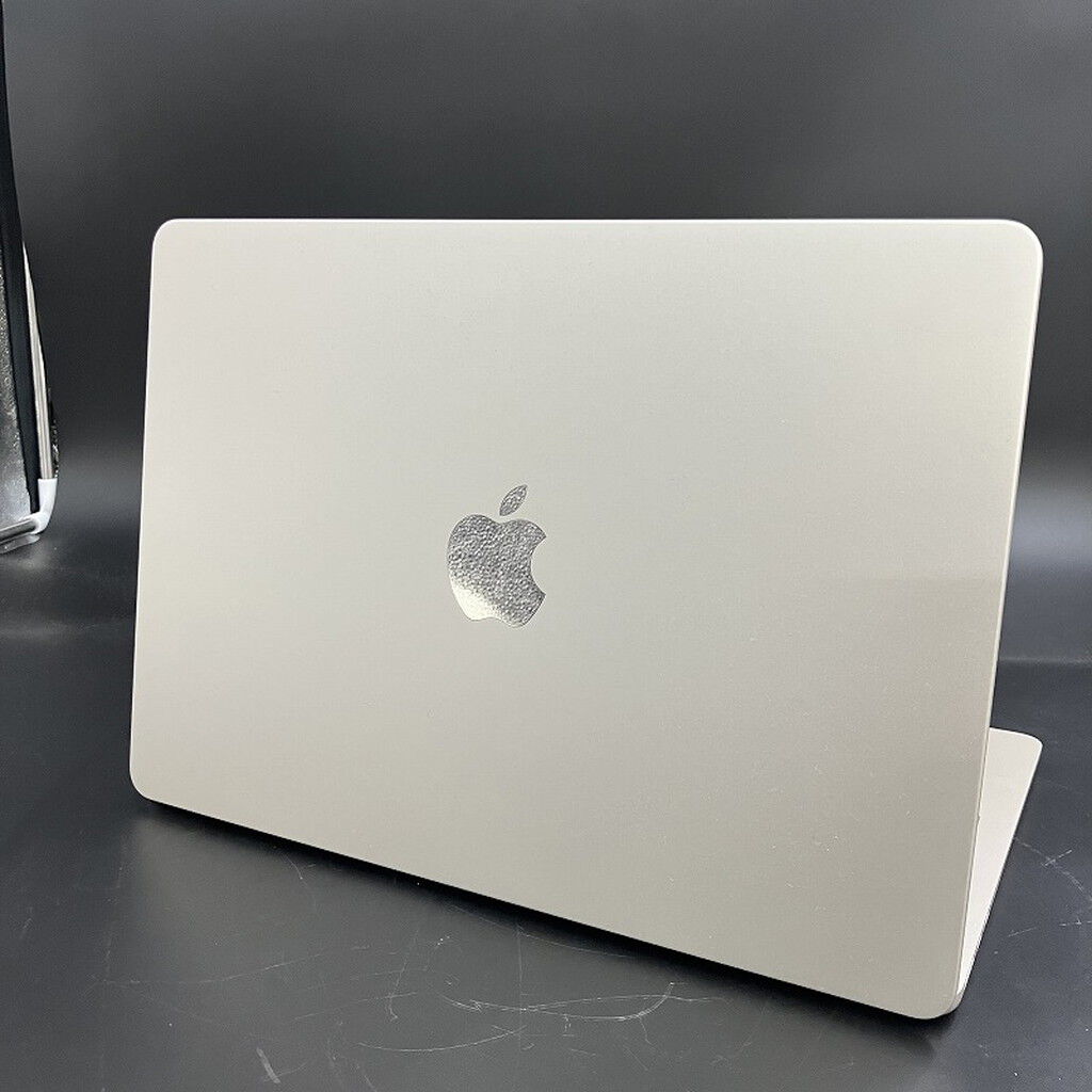 中古 MacBook Air 13インチ M2 8GB/256GB スターライト MLY13J/A