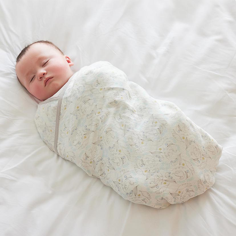 ガーゼおくるみ/スワン/グレー(スワン/グレー): 日用品・ベビーキッズ