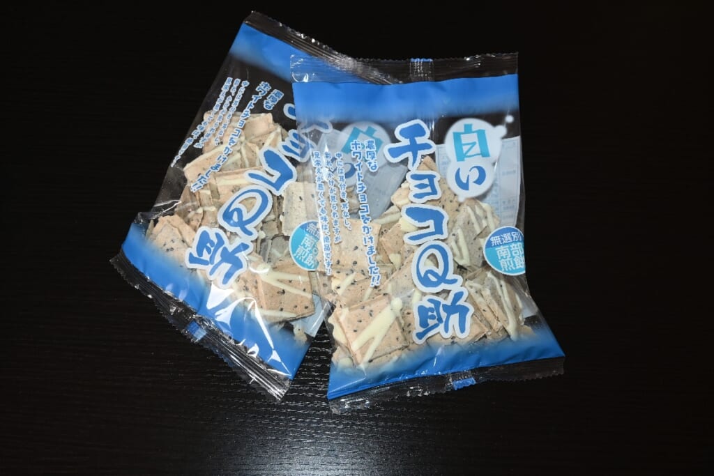 今度は白い「チョコQ助」 しんぼり、人気商品に姉妹品／八戸