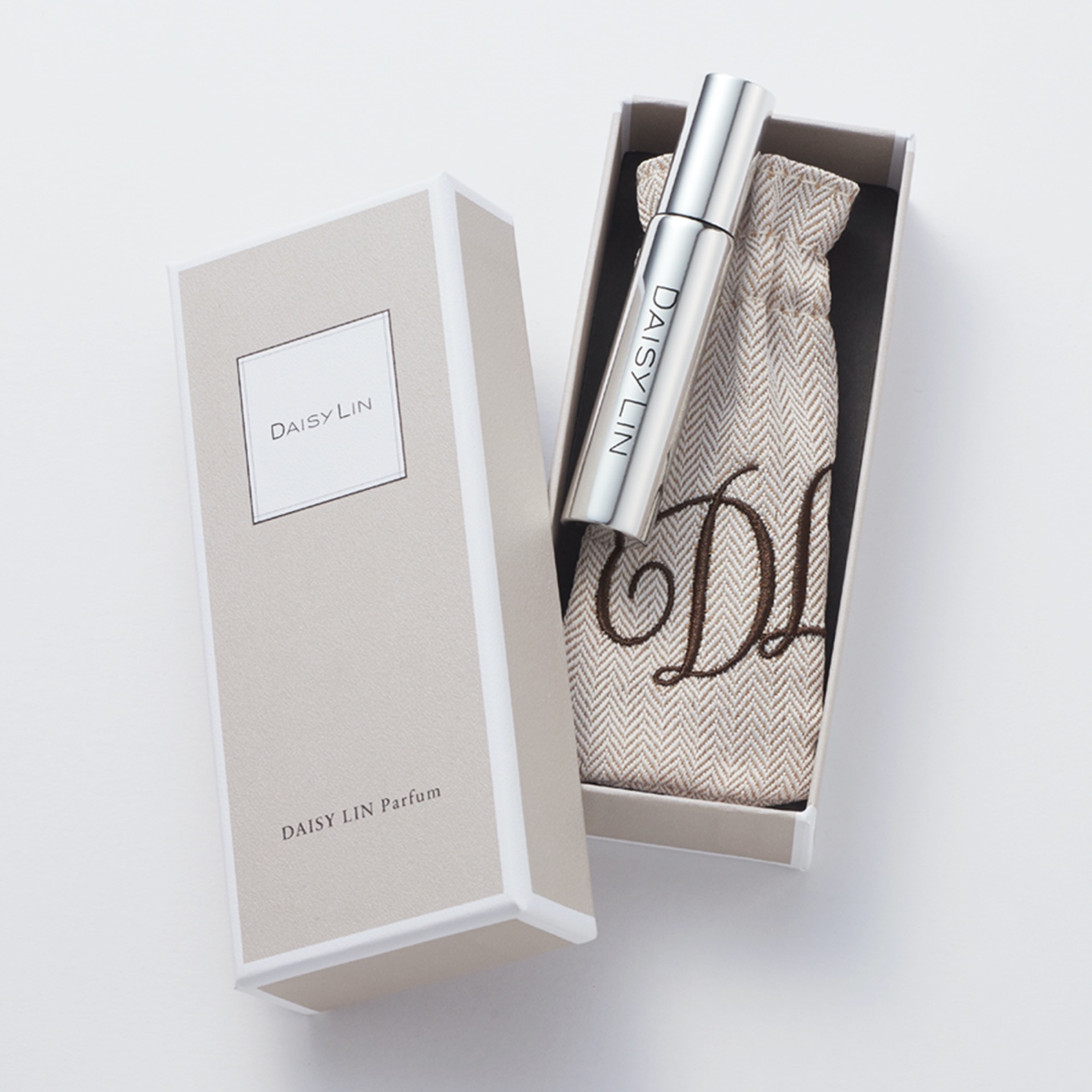 DAISY LIN | Official website and Online Boutique / DAISY LIN