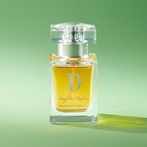 DAISY LIN | Official website and Online Boutique / 記事TOP