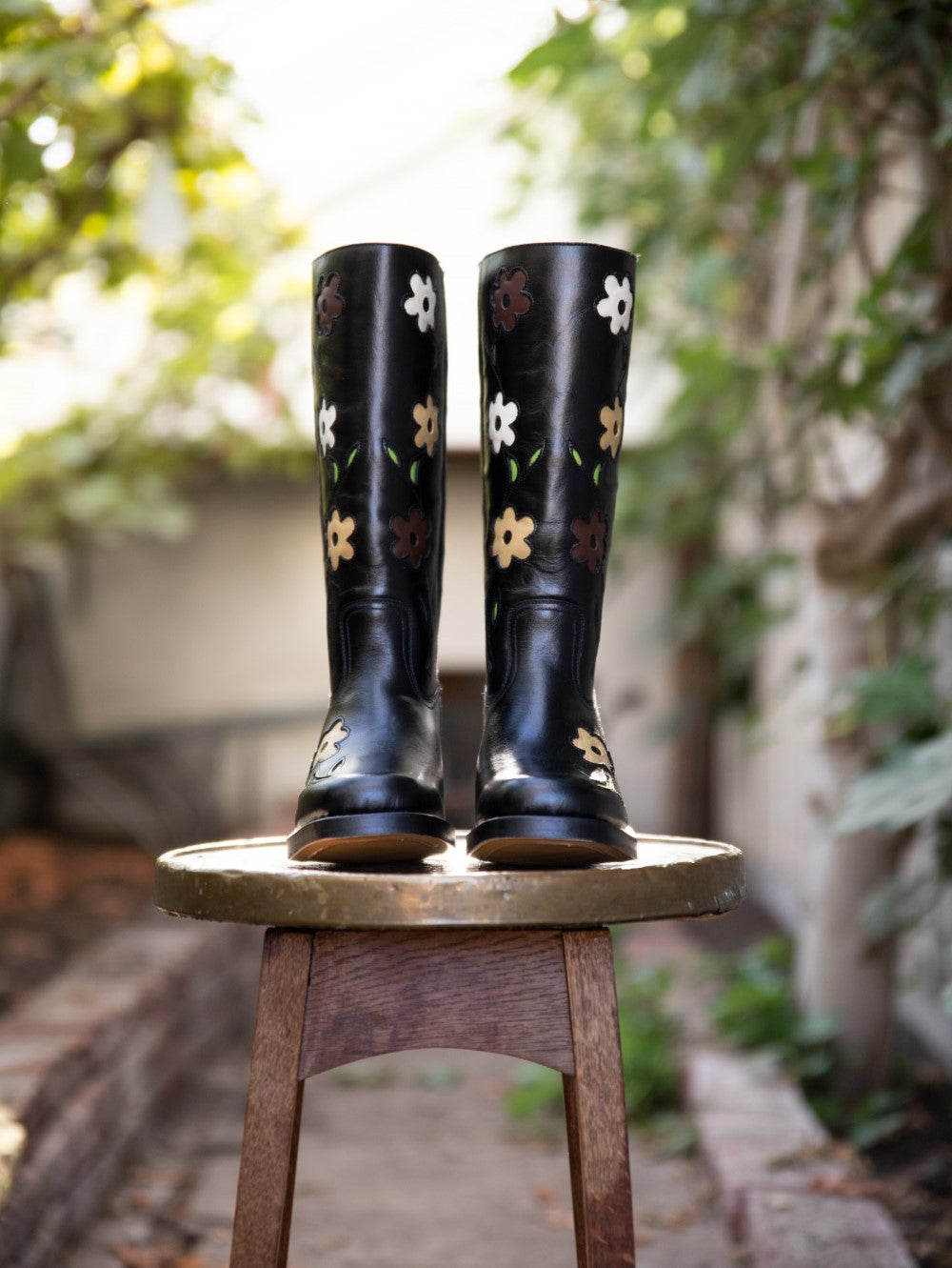 Flower Boots Neutral Black – Dandelie