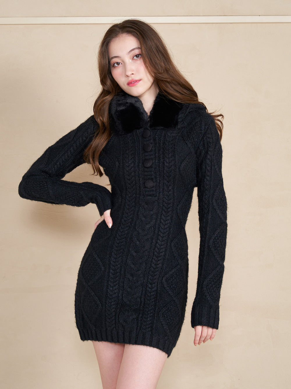 フードファーケーブルニットミニワンピース – Darich (ダーリッチ)