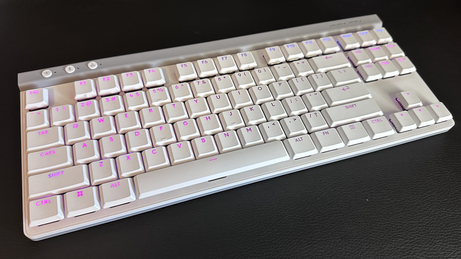 Logitech G515 Lightspeed TKL review: Almost perfect - Dexerto