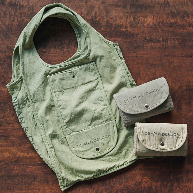 葡萄の果皮で染め上げる世界にひとつのバッグ | DEAN & DELUCA【公式】