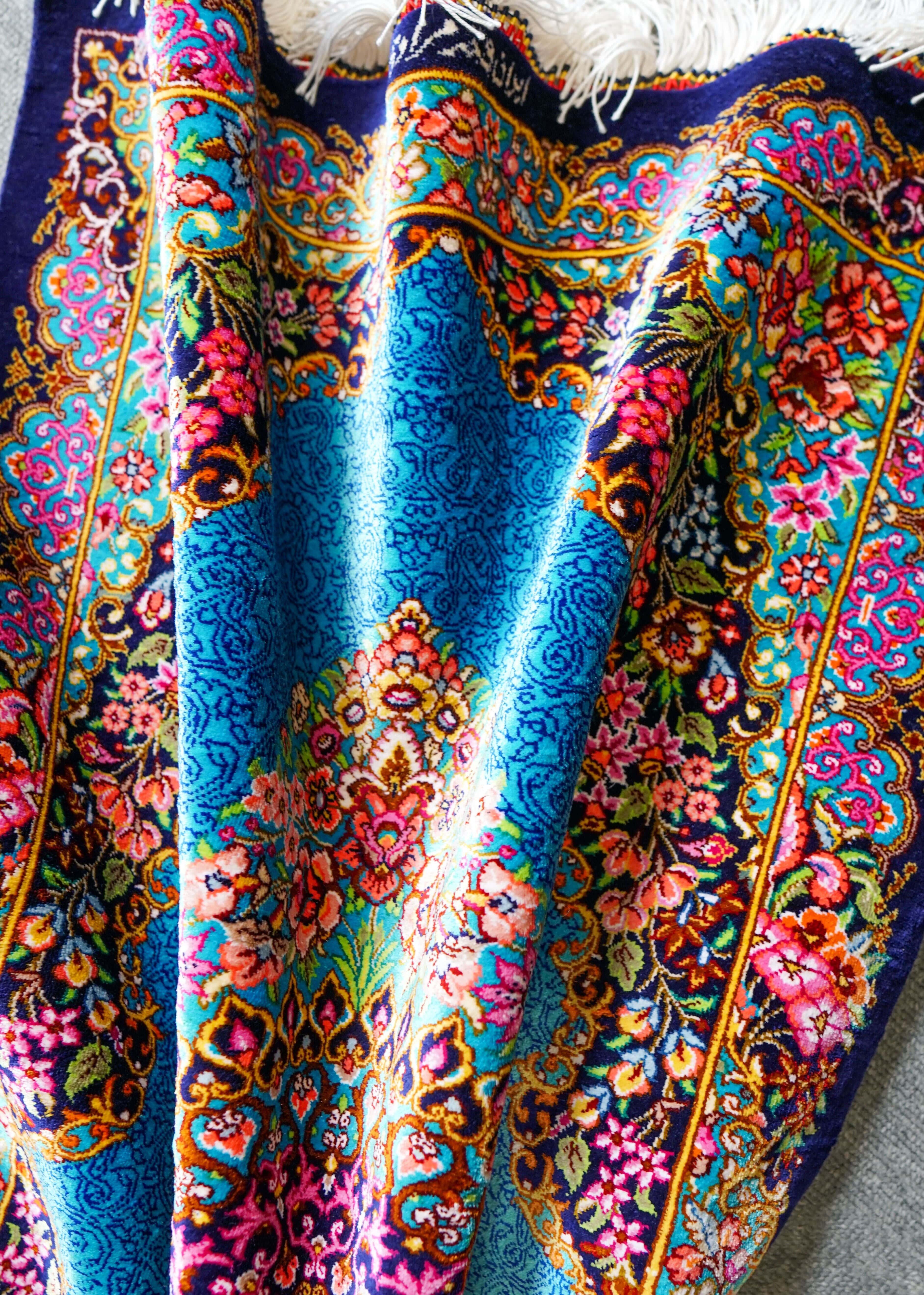 Y3283 高級ペルシャ絨毯 クム産 工房サイン シルク100% 手織り 高級