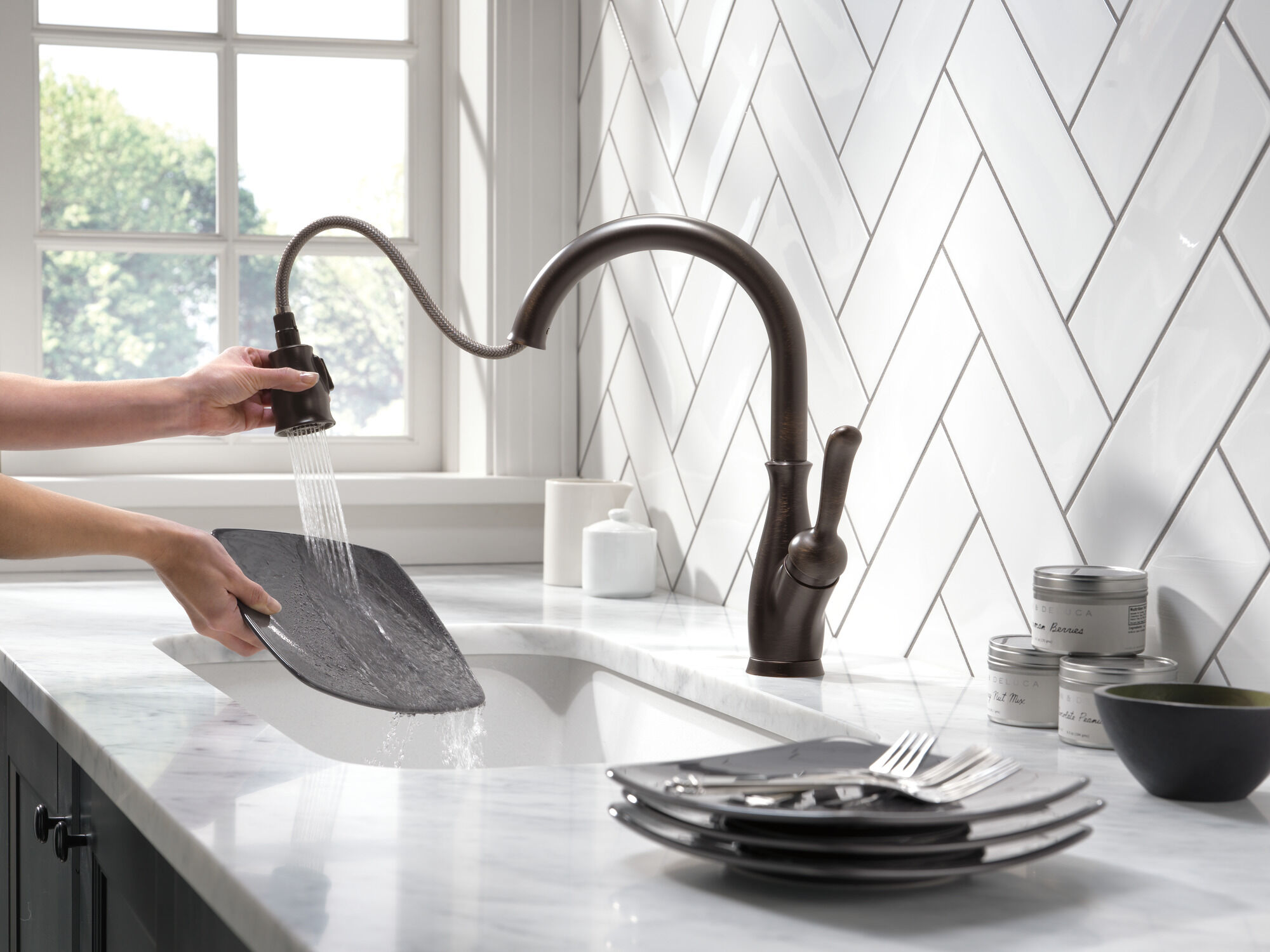 Single Handle Pull-Down Kitchen Faucet with ShieldSpray