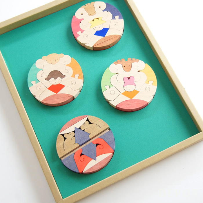 小黒三郎・五月人形 KK224 【三童子三段飾り（特製=菖蒲／山里）】遊