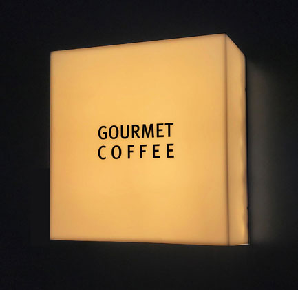 LEDアクリルボックス