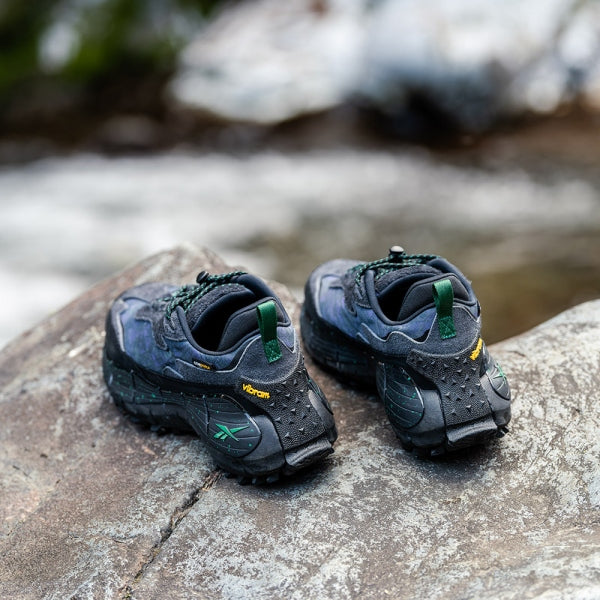 South2 West8 x Reebok - Zig Kinectica 2.5 Edge (LQ995) | South2