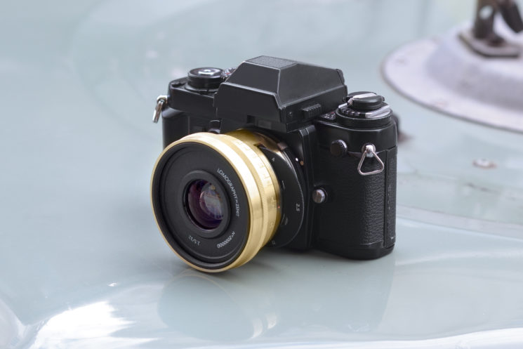 Lomogon 2.5/32 Art is a unique 32mm lens with perfectly circular bokeh