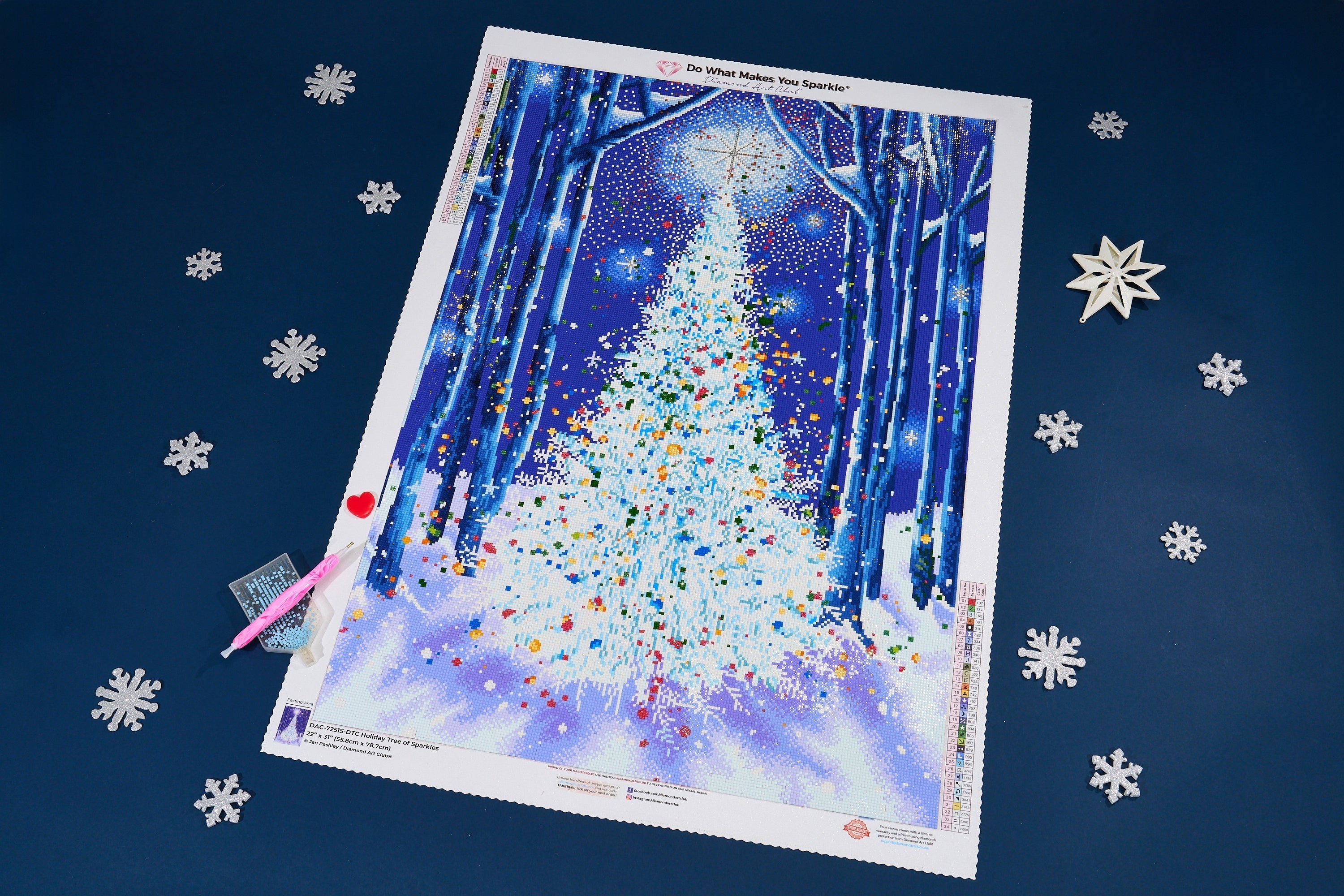 Holiday Tree of Sparkles – Diamond Art Club