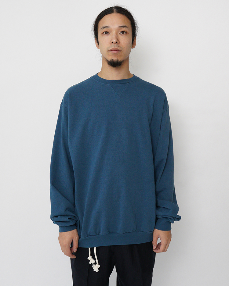 PHIGVEL - HAND-KNITTING ZIP SWEATER | HUMAN and THINGS