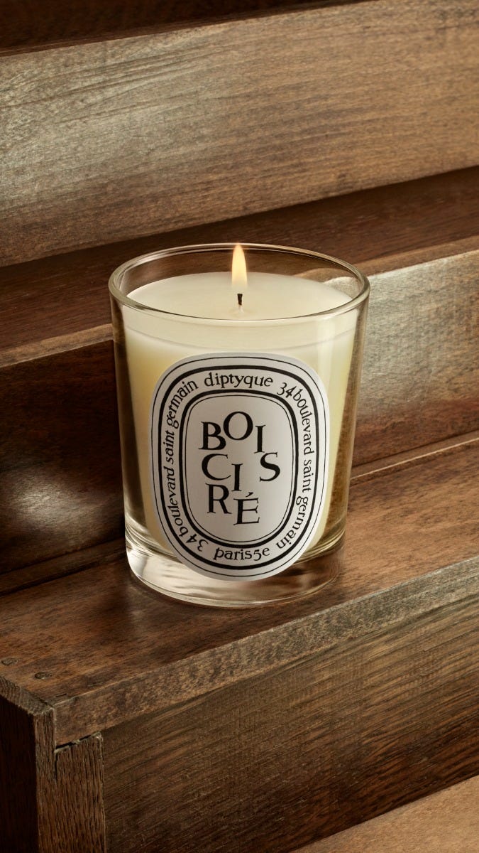 Bois Ciré（ブアシール） - クラシックキャンドル | Diptyque Paris