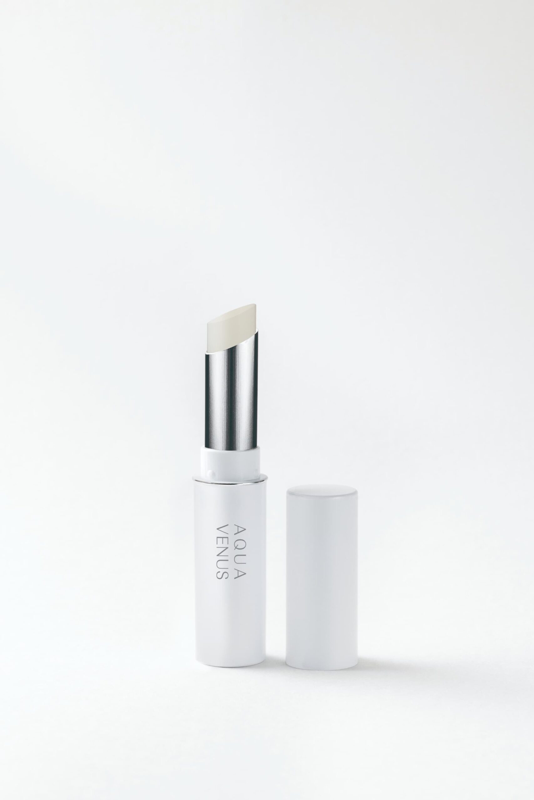 お知らせ】保湿力をアップ、ユニセックスなデザインへ！トリートメント