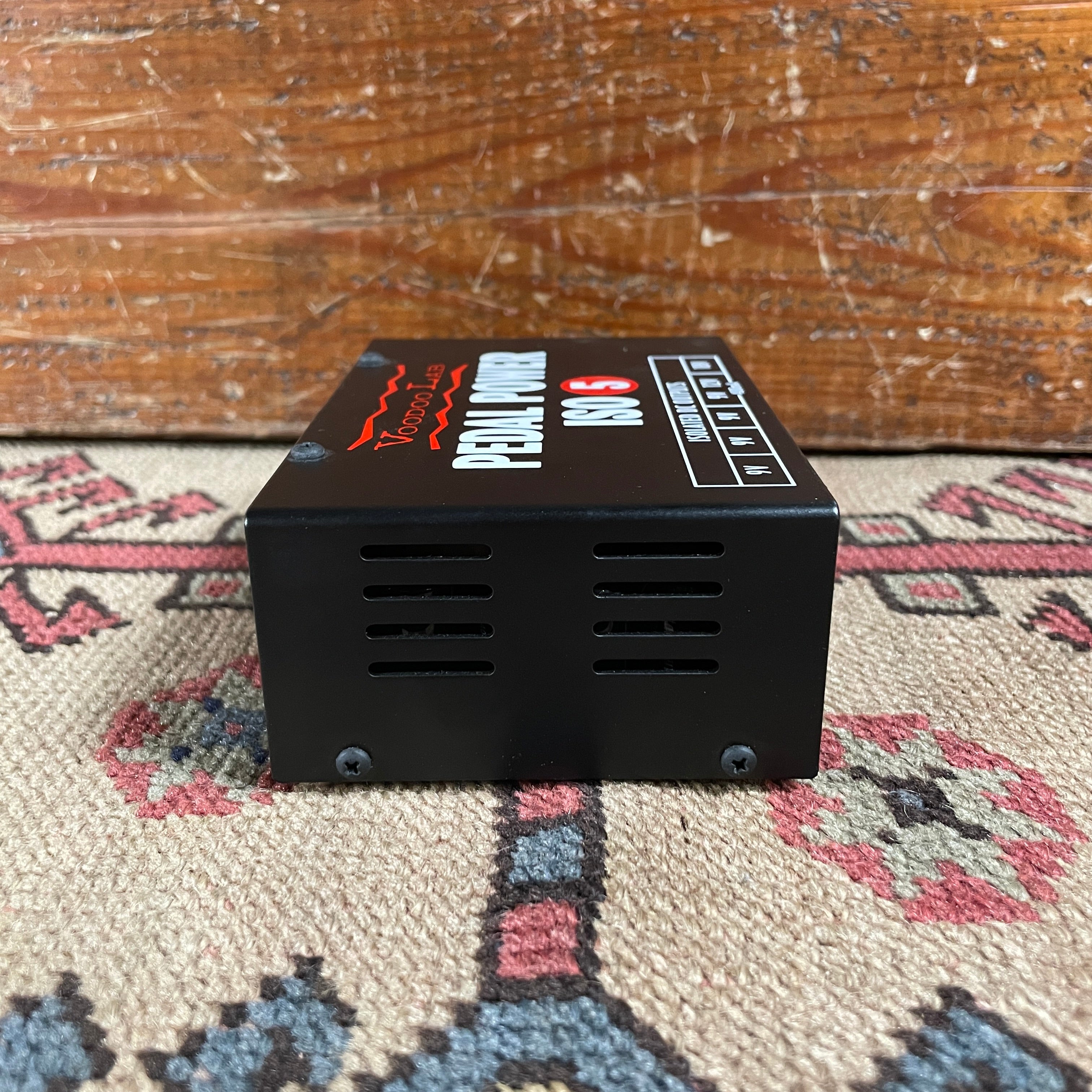 Voodoo Lab Pedal Power ISO-5 5-output Guitar Pedal Power Supply w