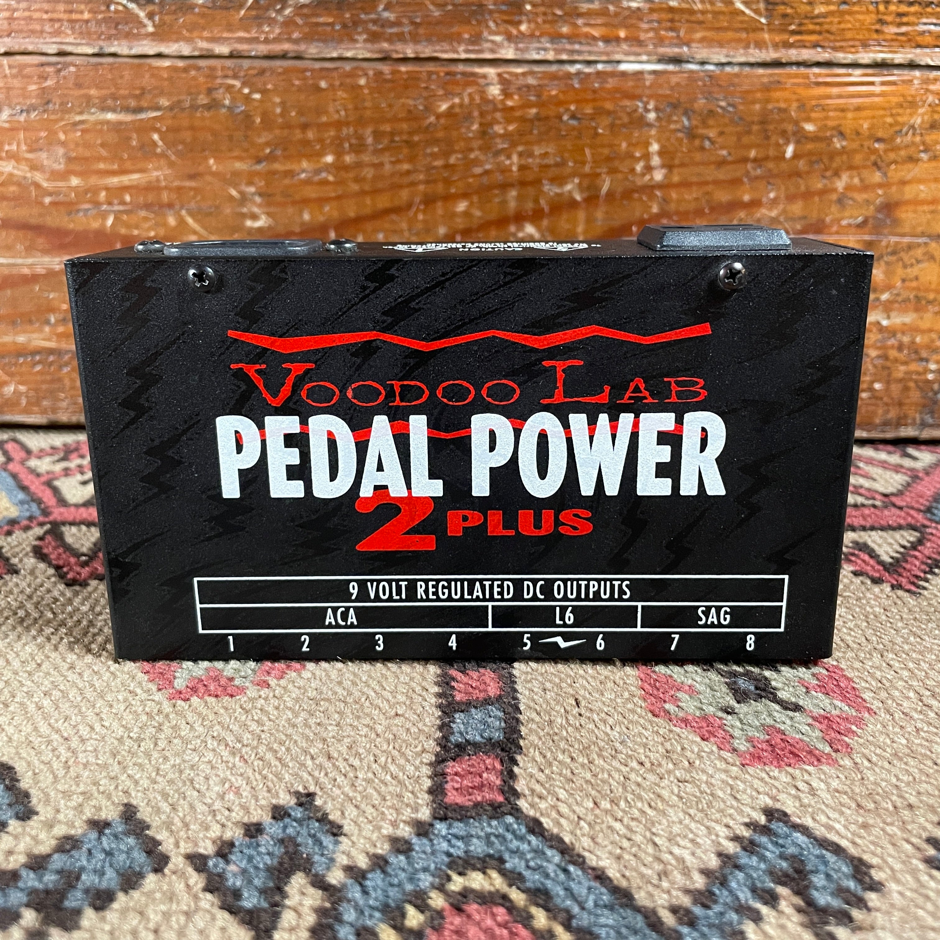 Voodoo Lab Pedal Power 2 PLUS 8-output Isolated Guitar Pedal Power