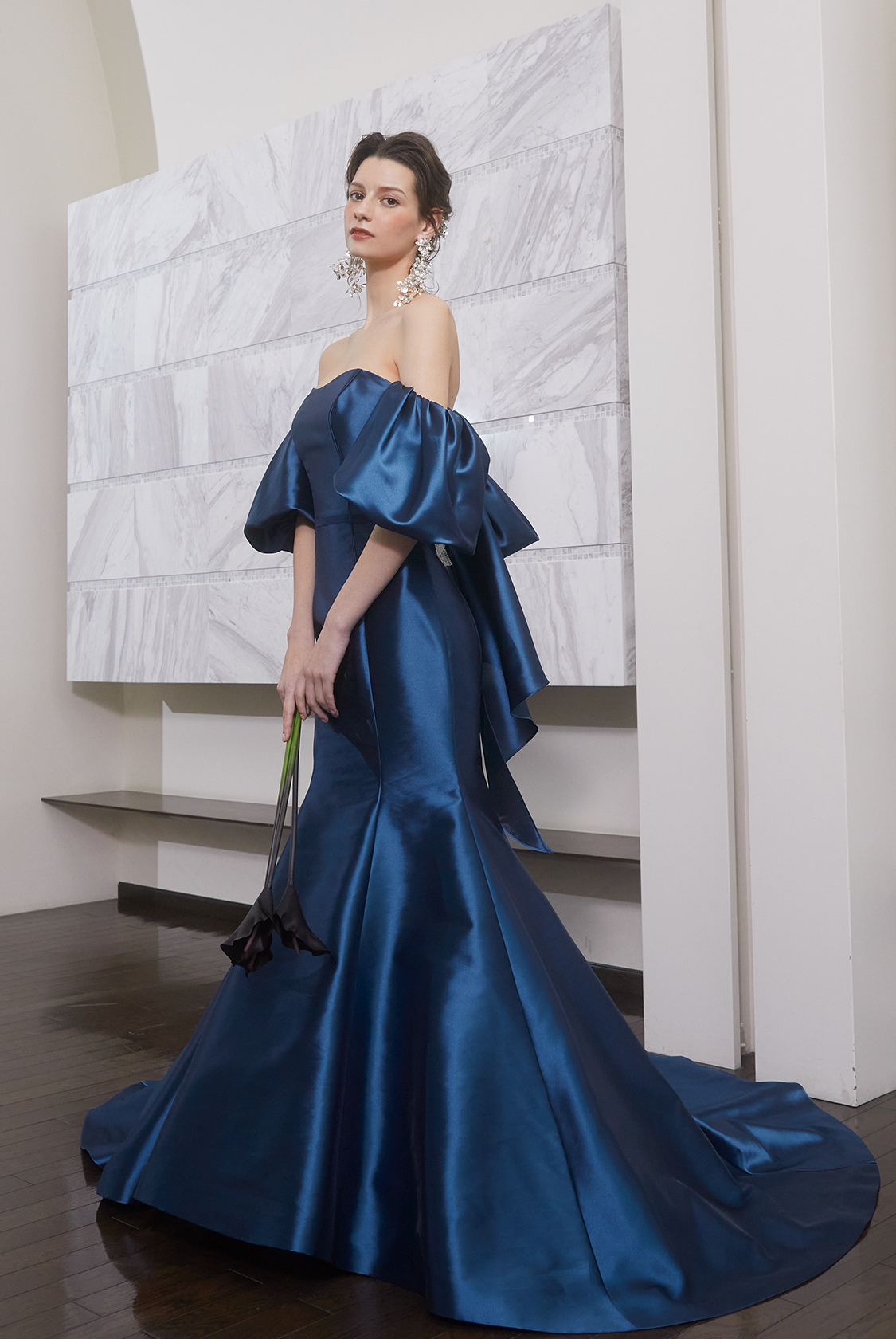 BRI0064 | DRESS GALLERY BOX