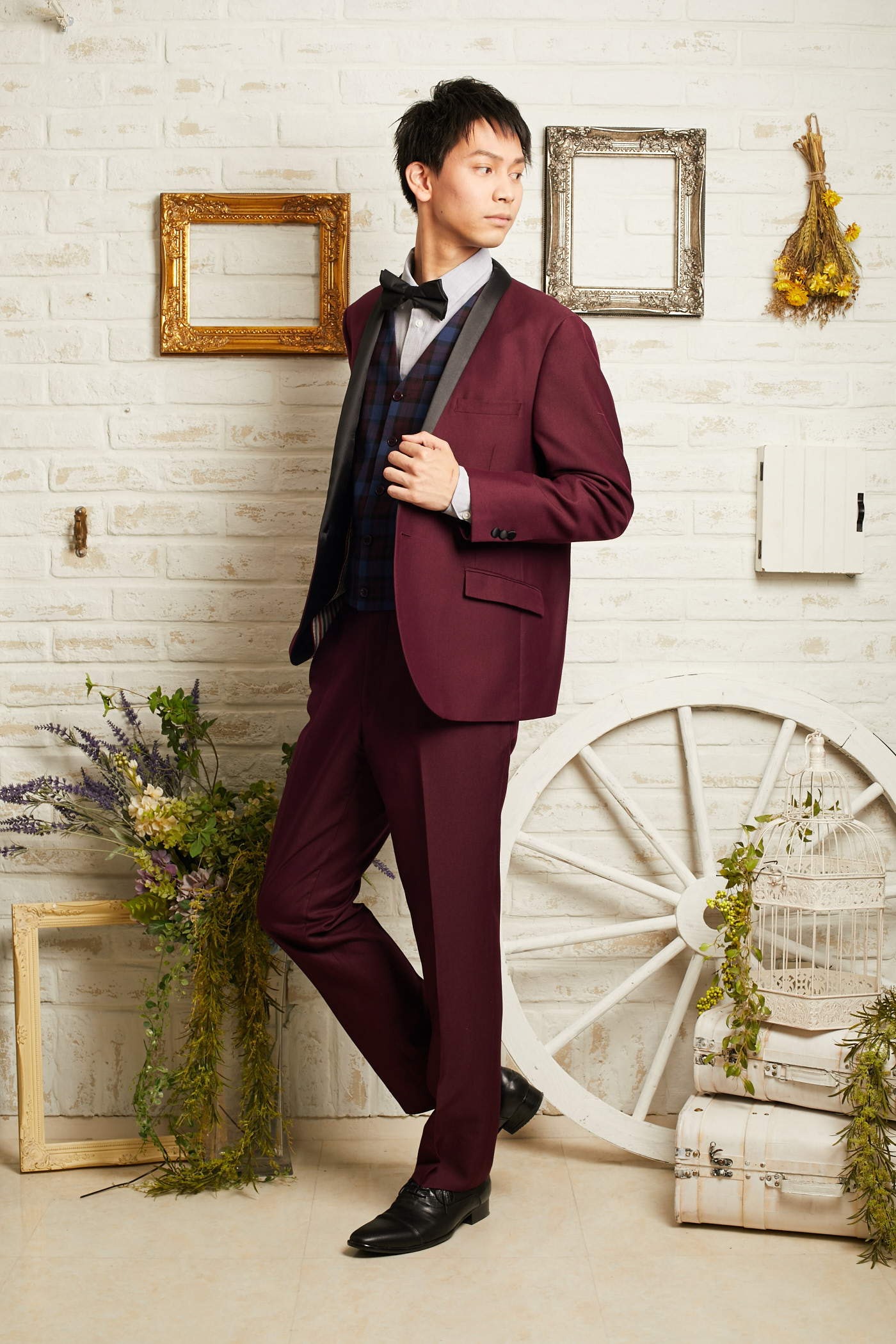 バーガンディータキシードパンツS | レンタルドレスのドレリッチ