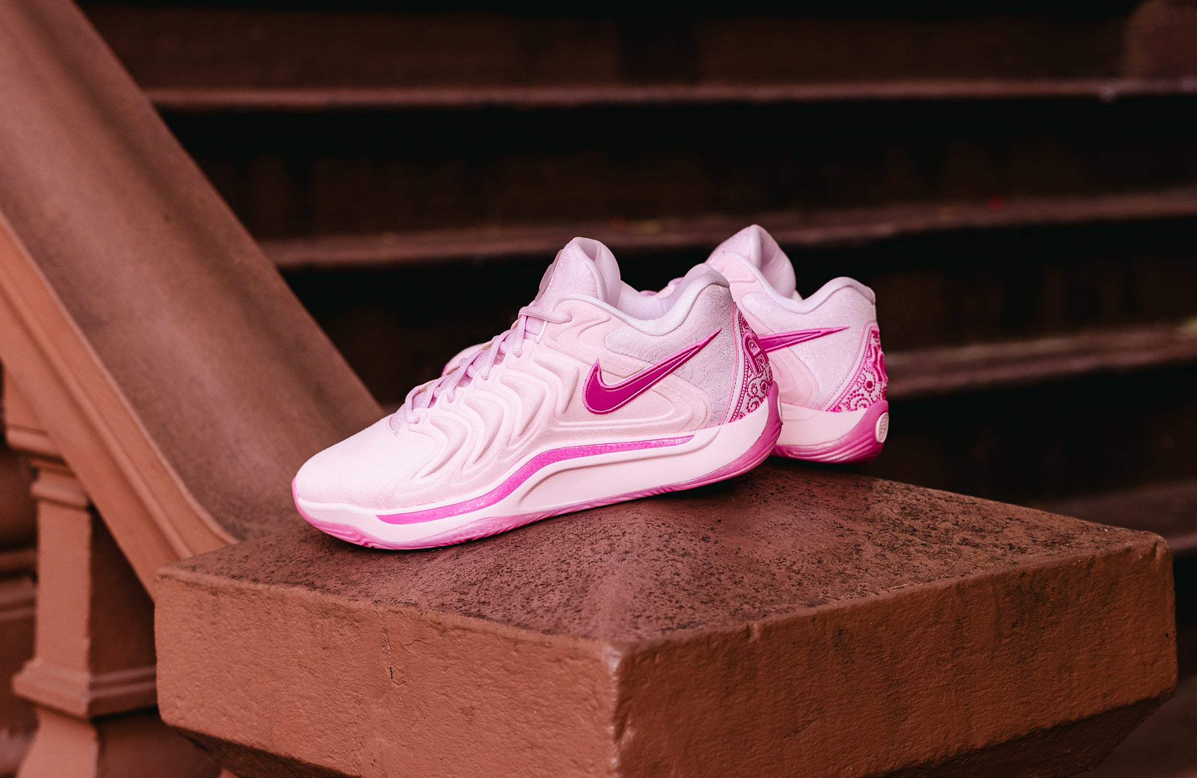 Where to Buy the Nike KD17 “Aunt Pearl” – DTLR
