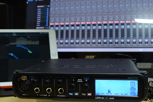 超高機能で自由自在、オーディオIF兼デジタルミキサー兼ステージI/O