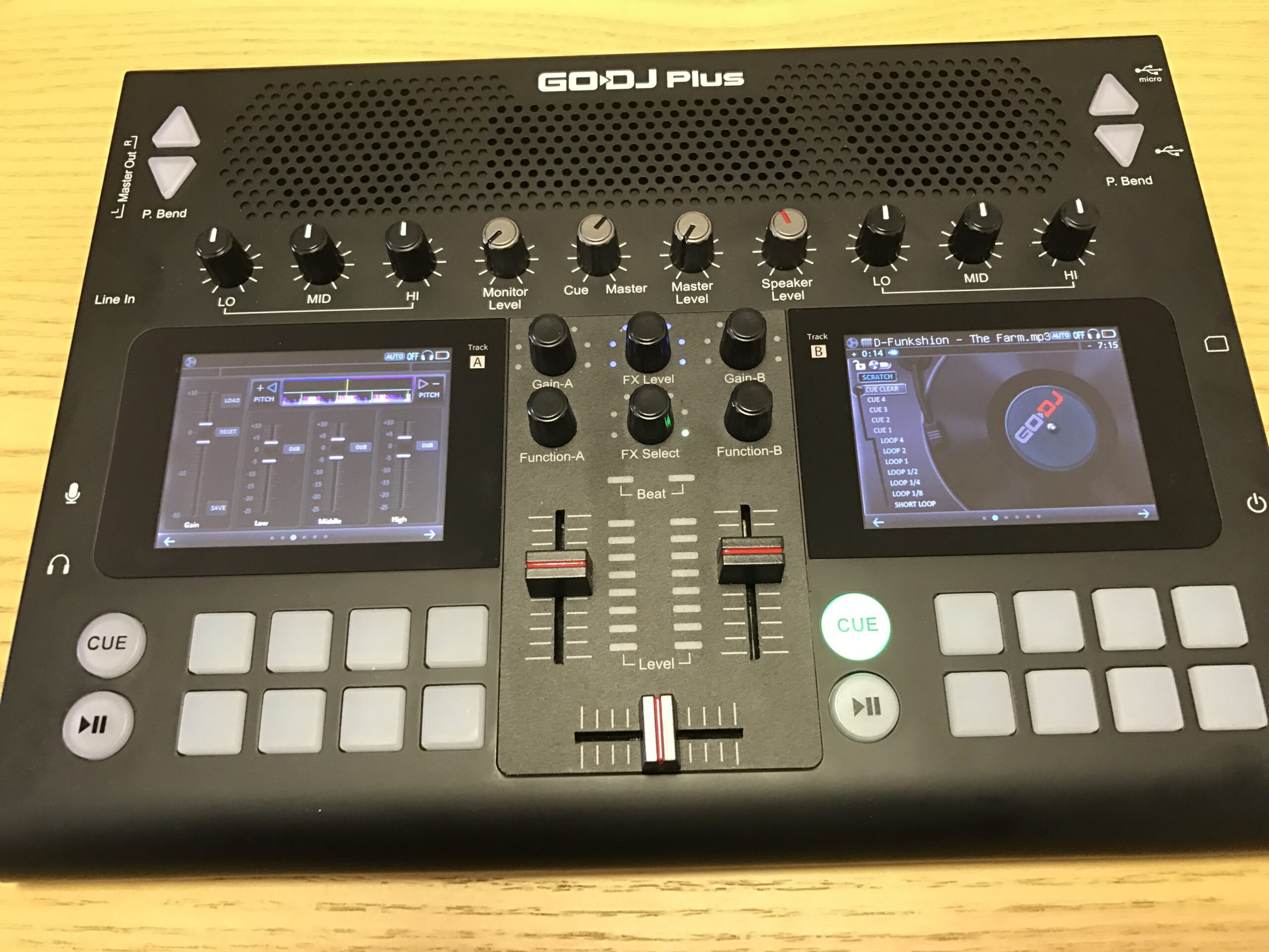 クラウドファンディングで大成功のデジタルDJ機、GODJ Plusが一般に